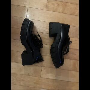 Chunky Heel Oxford Style Lace Up Shoes